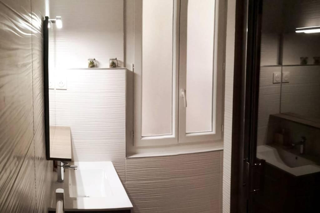 60M² Avec Vue Sur Le Vieux Port... Apartamento Marselha Exterior foto