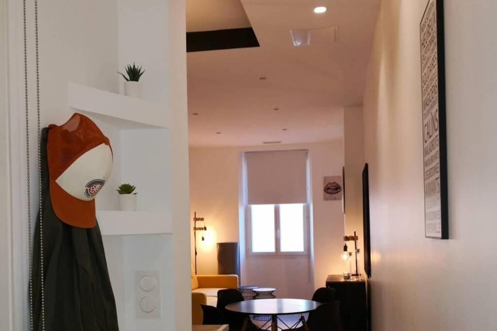 60M² Avec Vue Sur Le Vieux Port... Apartamento Marselha Exterior foto
